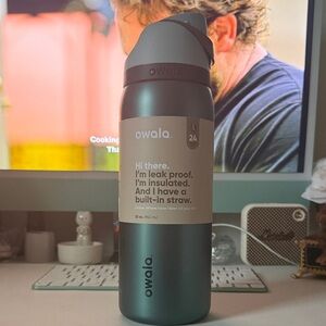 Owala WINTERGREEN limited special edition